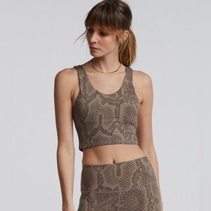 Varley Let’s Go Walker Tank Longline Sports Bra Snake Print Inner Shelf Size S